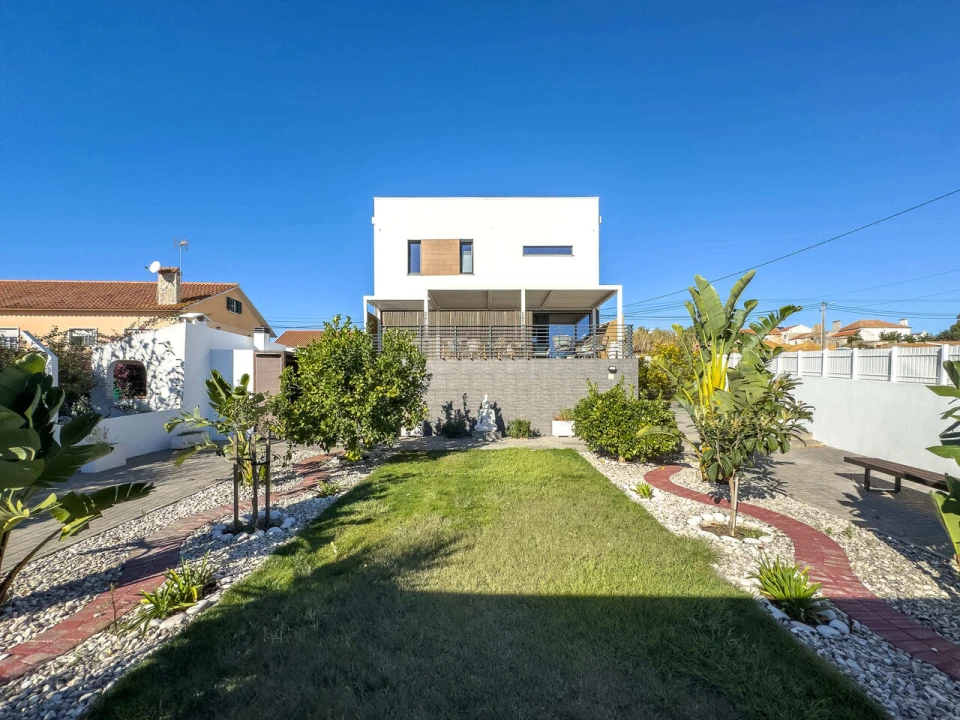 Moradia T4 para Venda em Mafra Foto 1