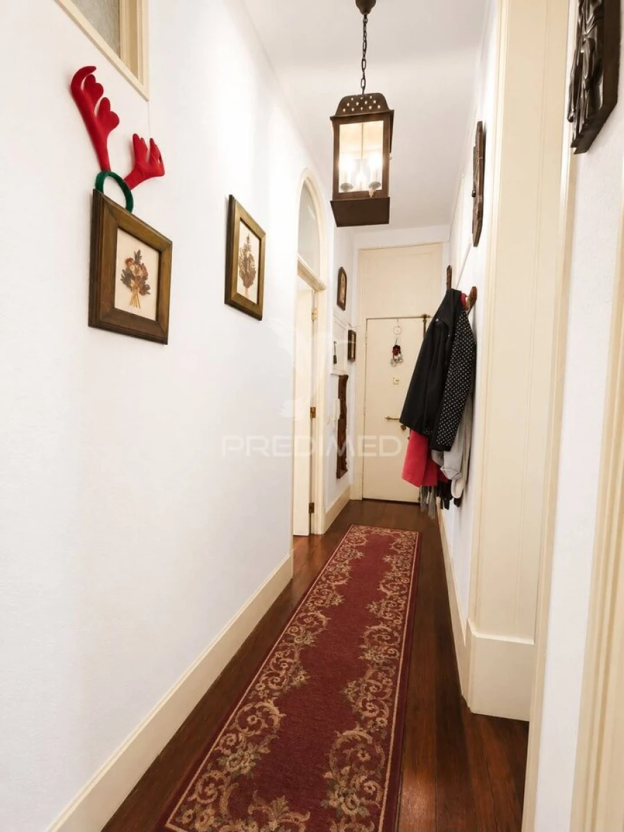 Apartamento T5 para Venda em Arroios Foto 10