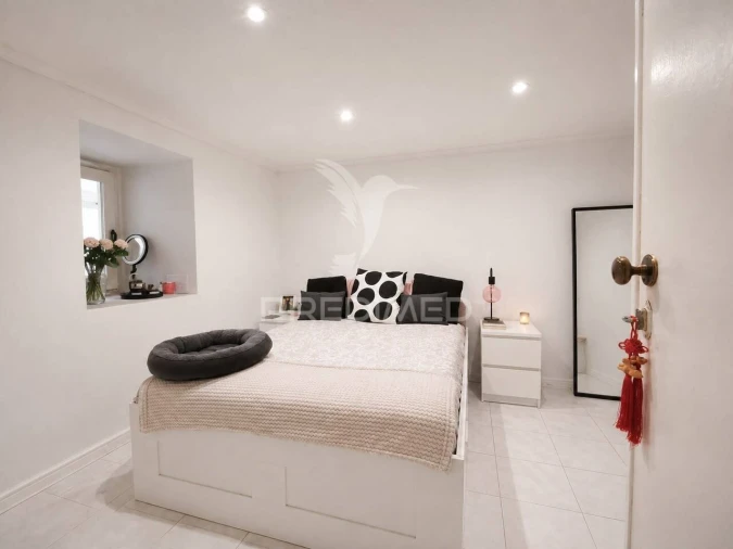 Apartamento T5 para Venda em Arroios Foto 14