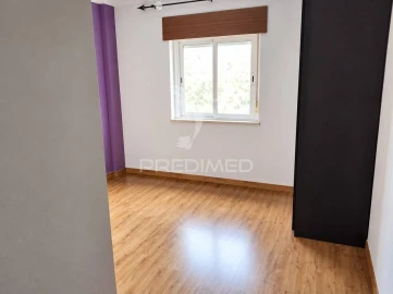 Apartamento T3 para Venda em Oeiras e São Julião da Barra, Paço de Arcos e Caxias