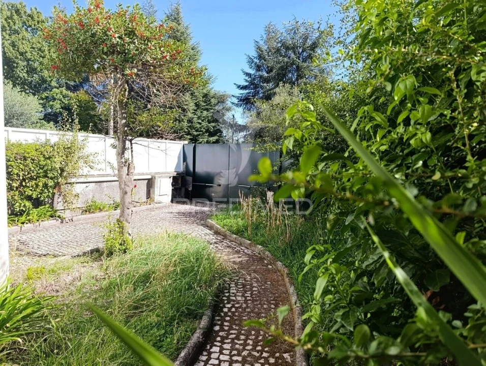 Moradia T7 para Venda em Nossa Senhora da Conceição, São Pedro e São Dinis Foto 2