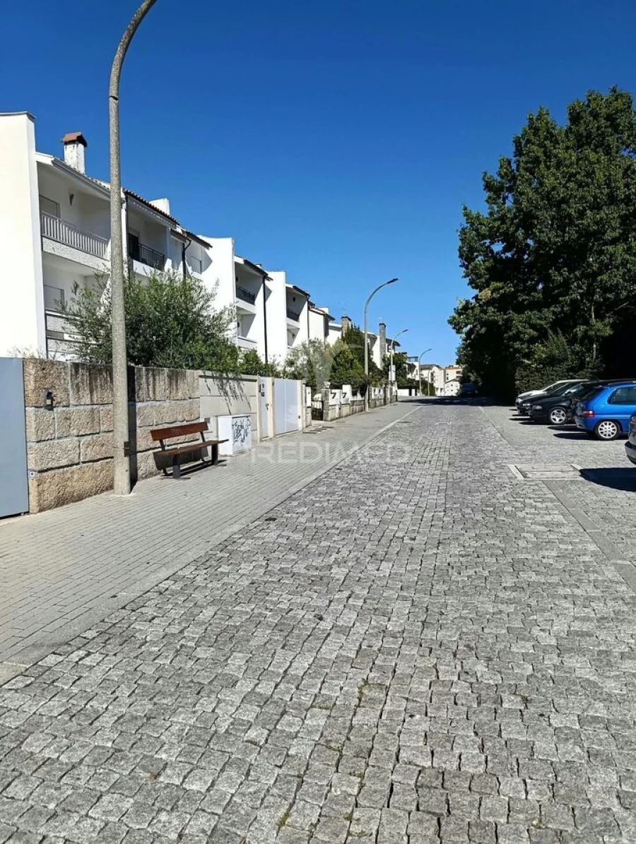 Moradia T7 para Venda em Nossa Senhora da Conceição, São Pedro e São Dinis Foto 40