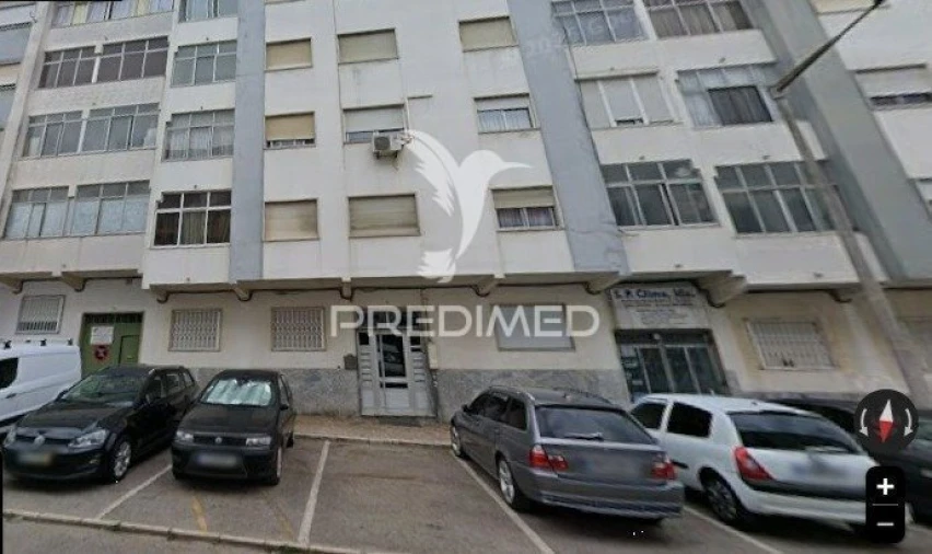 Apartamento T3 para Venda em Seixal, Arrentela e Aldeia de Paio Pires Foto 7