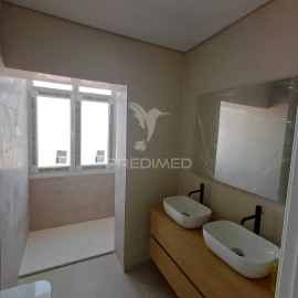 Apartamento T2 para Venda em Queluz e Belas