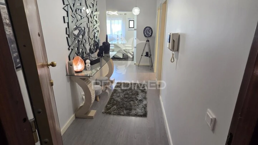 Apartamento T1 para Venda em Mafamude e Vilar do Paraíso