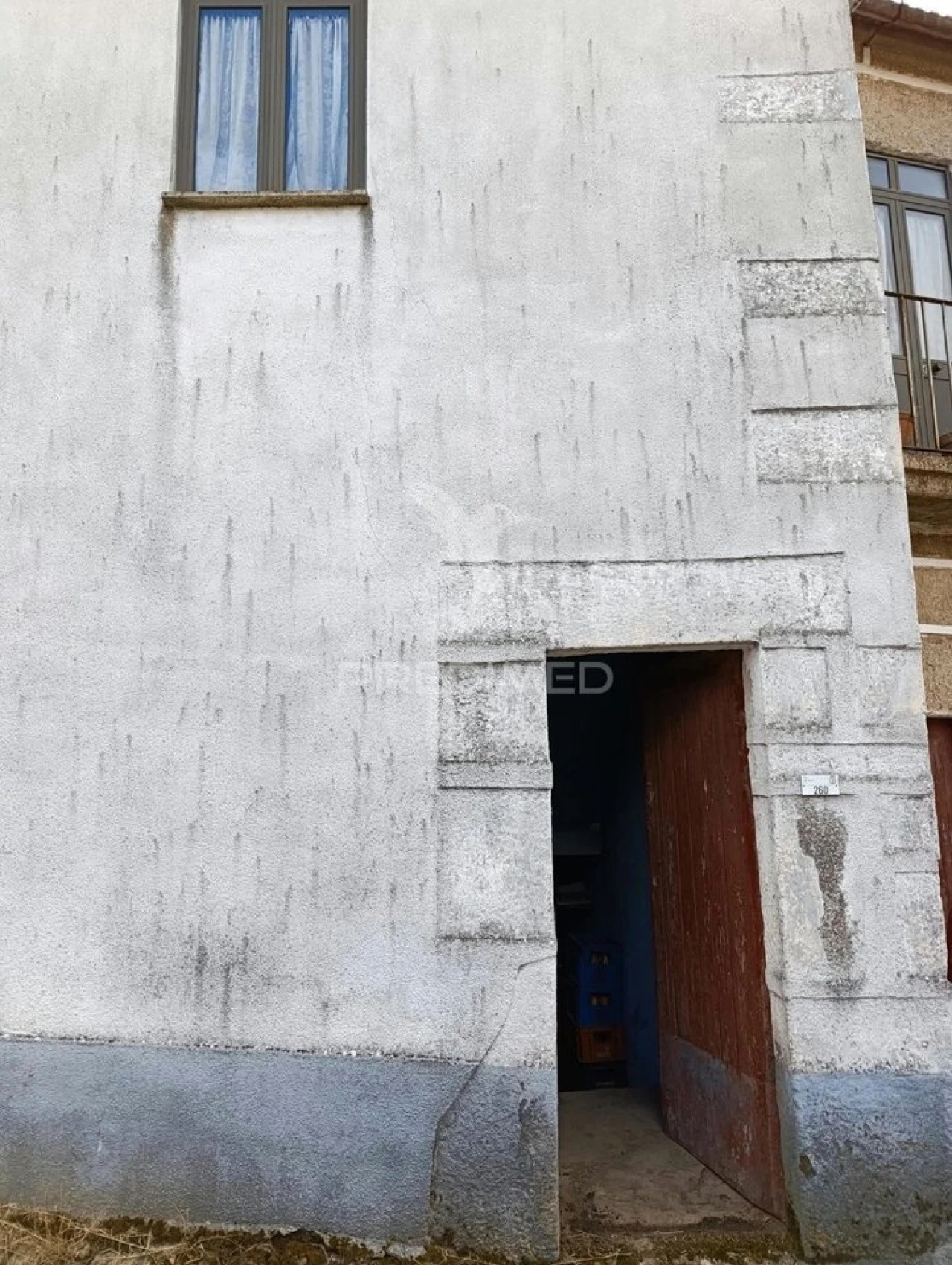 Moradia T4 para Venda em Andrães Foto 16
