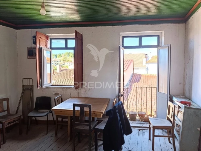 Moradia T4 para Venda em Andrães Foto 21