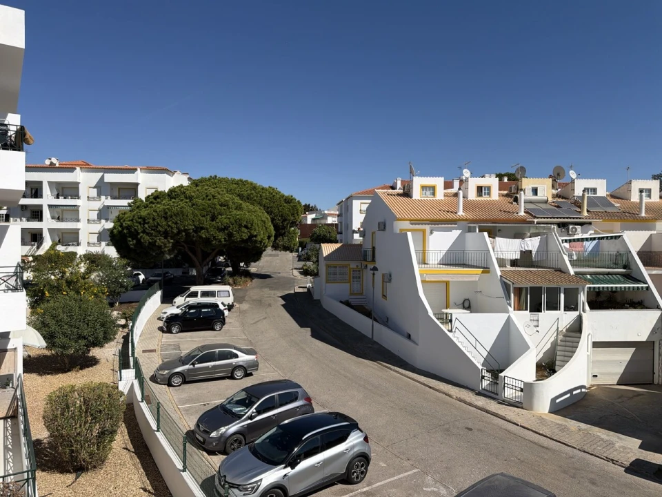 Apartamento T1 para Venda em Albufeira e Olhos de Água Foto 12