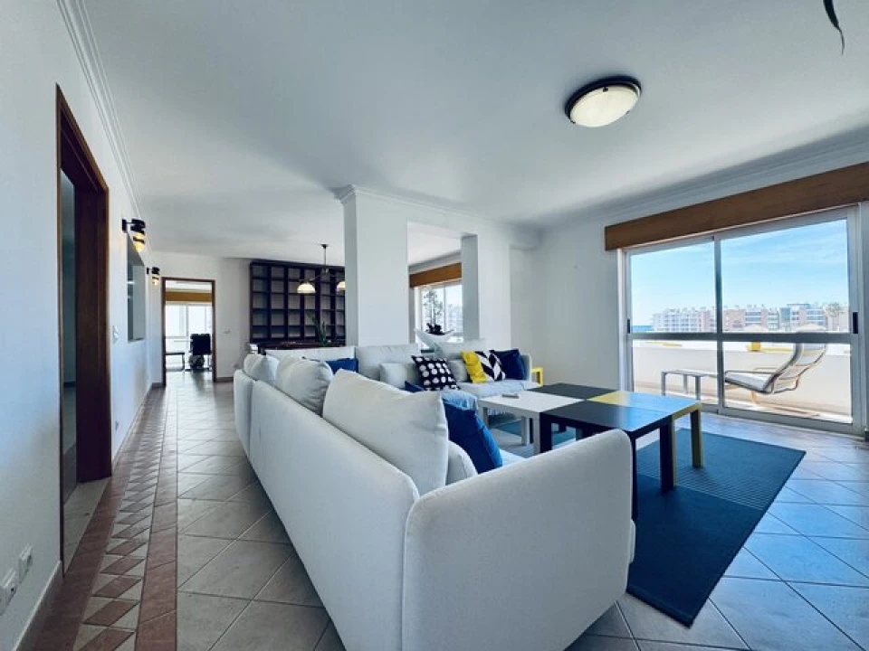 Apartamento T4 para Venda em Quarteira Foto 18
