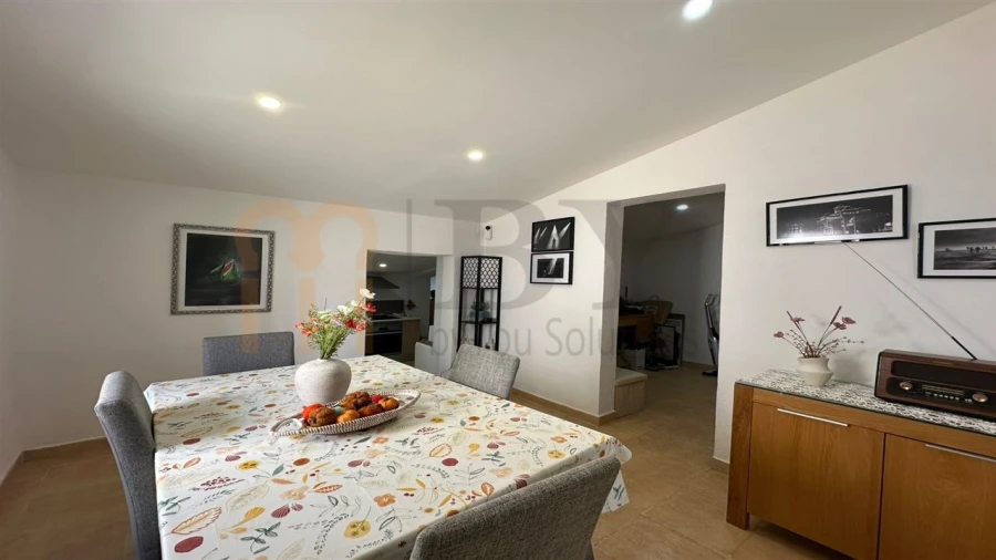 Moradia T2 para Venda em São João dos Caldeireiros Foto 9