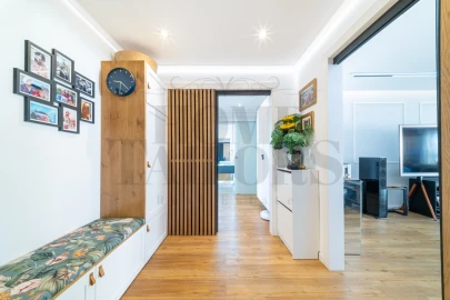 Apartamento T3 para Venda em Falagueira-Venda Nova