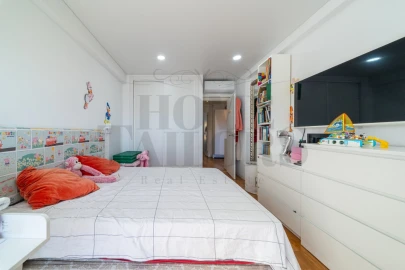 Apartamento T3 para Venda em Falagueira-Venda Nova
