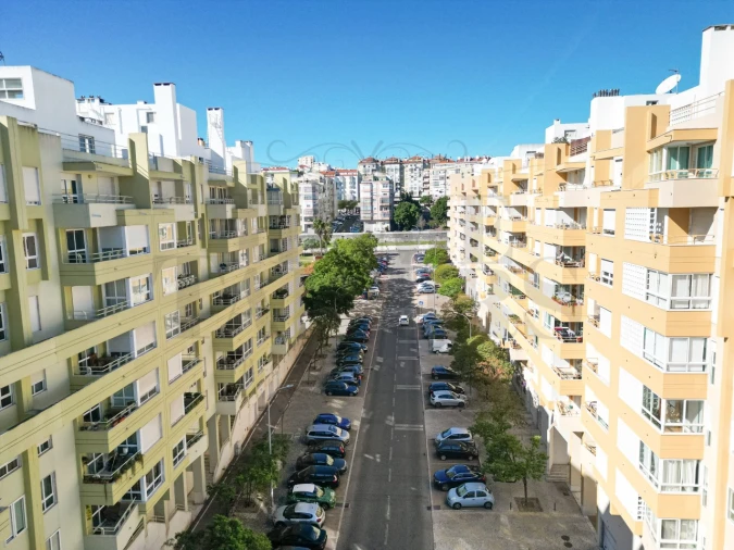 Apartamento T3 para Venda em Falagueira-Venda Nova Foto 13