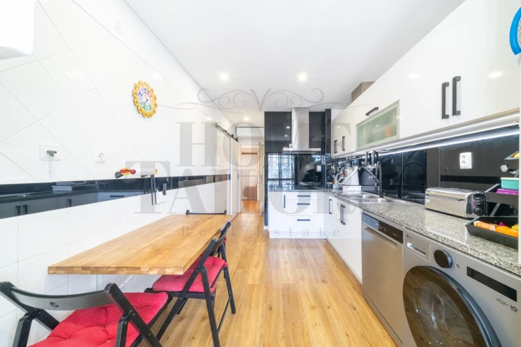 Apartamento T3 para Venda em Falagueira-Venda Nova Foto 19