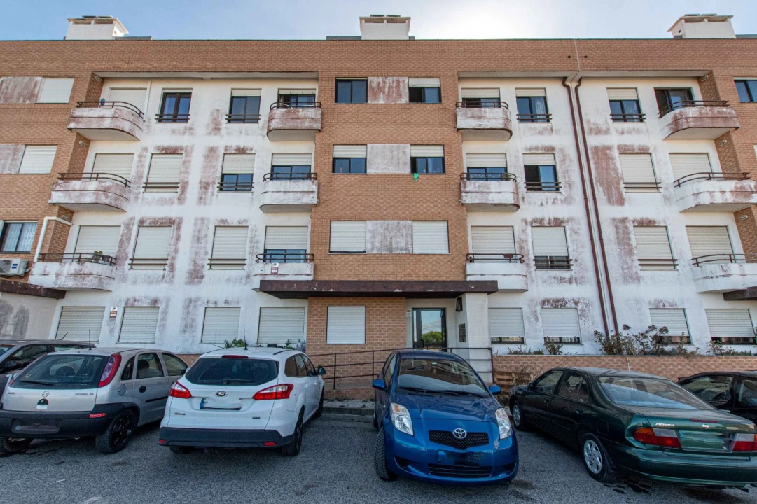 Apartamento T3 para Venda em Caparica e Trafaria Foto 2