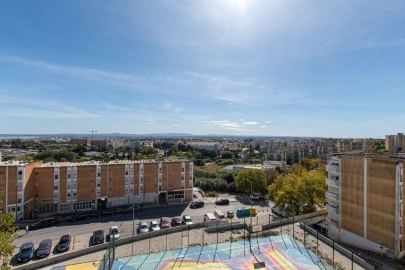 Apartamento T3 para Venda em Caparica e Trafaria