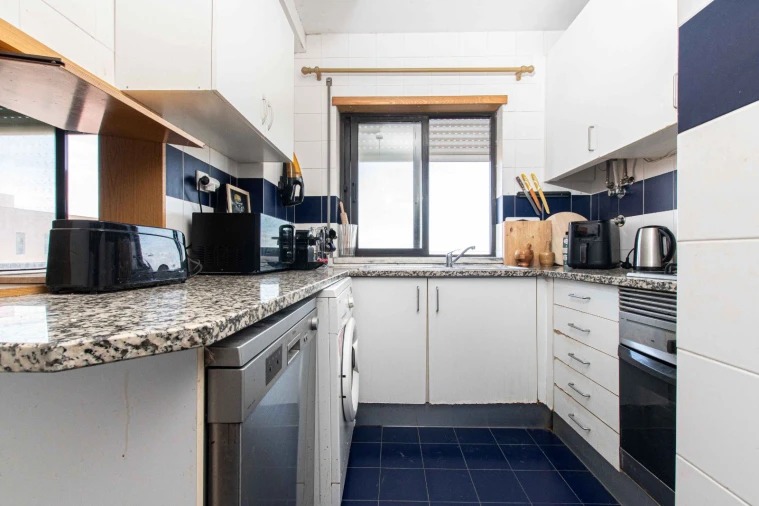 Apartamento T3 para Venda em Caparica e Trafaria Foto 14
