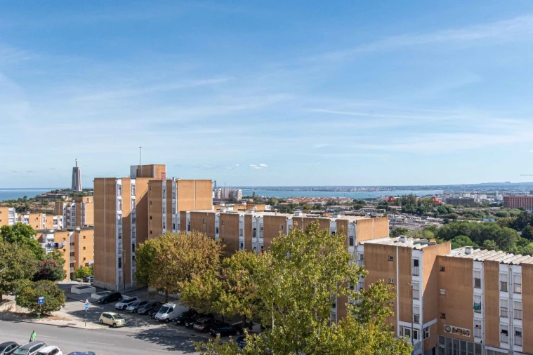 Apartamento T3 para Venda em Caparica e Trafaria Foto 22