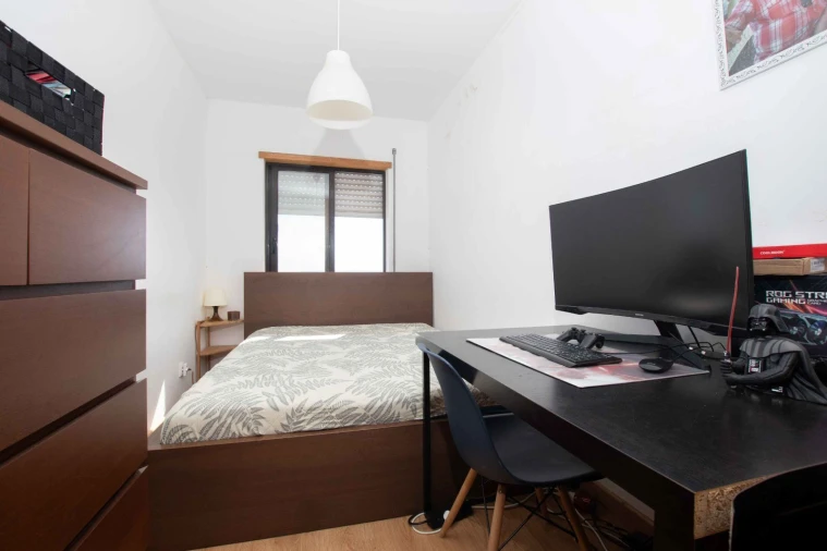 Apartamento T3 para Venda em Caparica e Trafaria Foto 25