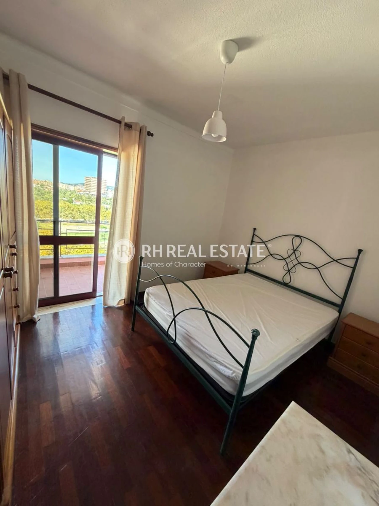 Apartamento T2 para Arrendamento em Buarcos Foto 9
