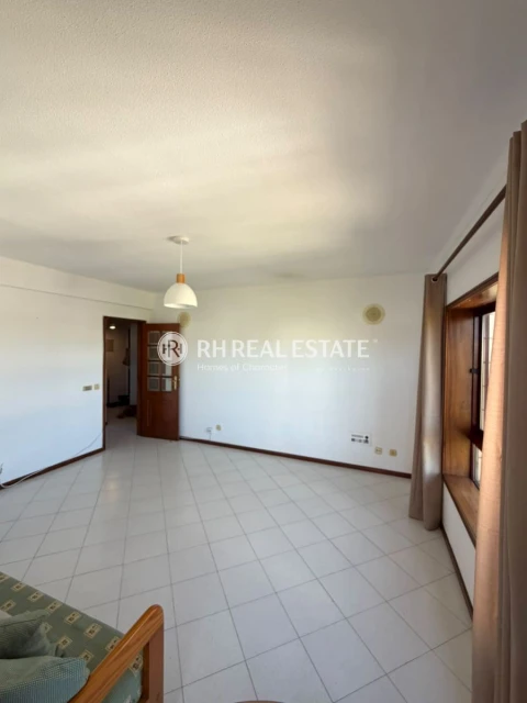 Apartamento T2 para Arrendamento em Buarcos