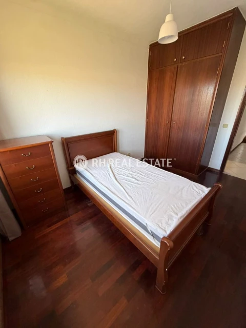 Apartamento T2 para Arrendamento em Buarcos
