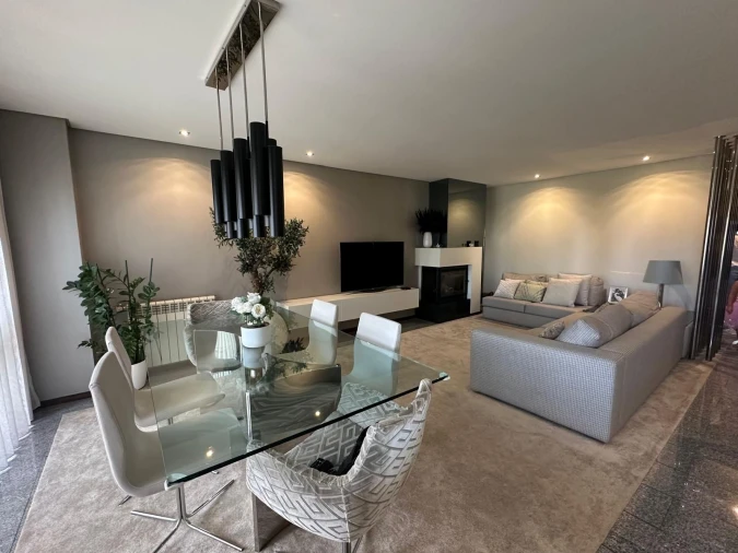 Apartamento T2 para Venda em Cidade da Maia Foto 8