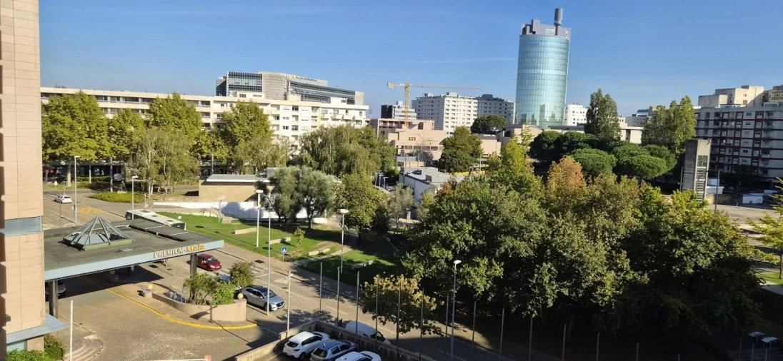 Apartamento T2 para Venda em Cidade da Maia Foto 3