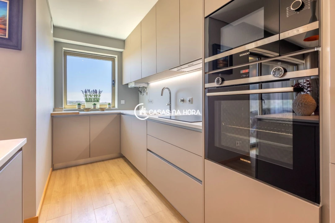 Apartamento T2 para Arrendamento em Arvore Foto 7
