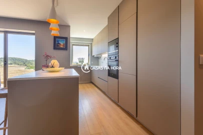 Apartamento T2 para Arrendamento em Arvore