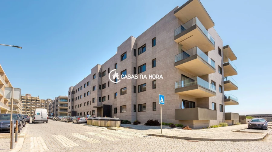 Apartamento T2 para Arrendamento em Arvore