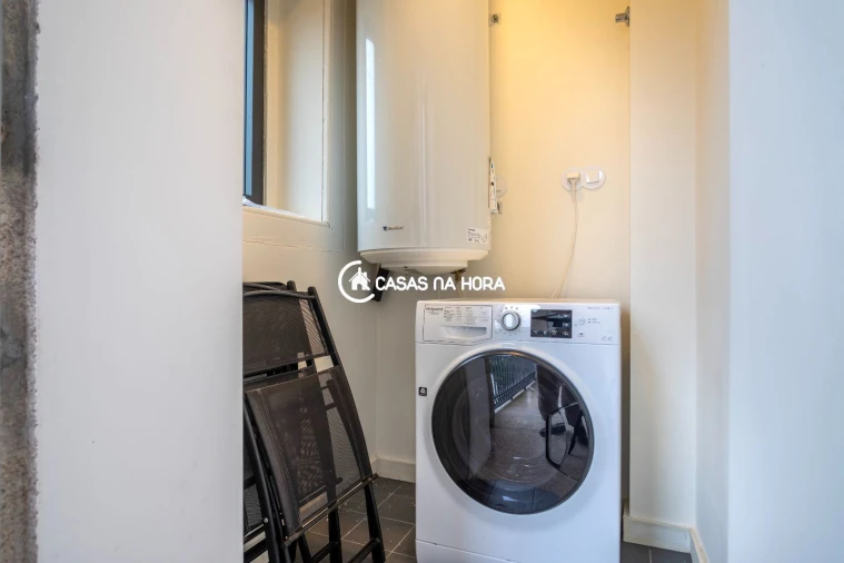 Apartamento T2 para Arrendamento em Cedofeita, Santo Ildefonso, Sé, Miragaia, São Nicolau e Vitória Foto 14