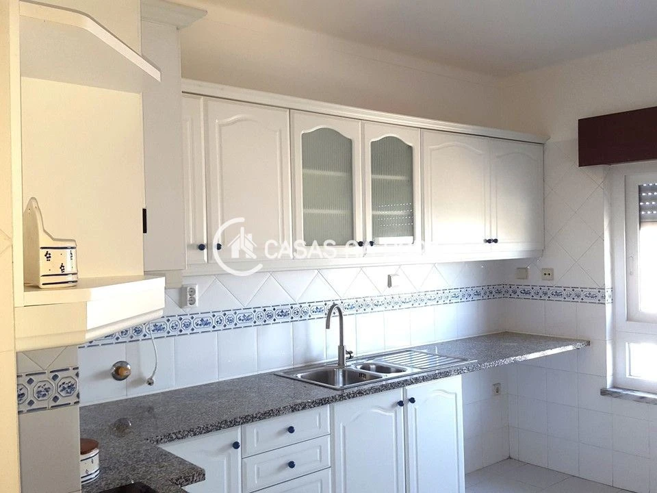 Apartamento T2 para Arrendamento em Setubal (São Sebastião) Foto 1