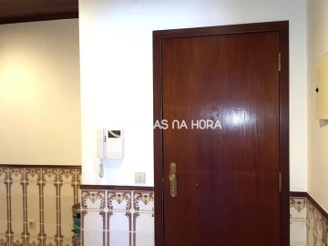 Apartamento T2 para Arrendamento em Setubal (São Sebastião)