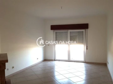 Apartamento T2 para Arrendamento em Setubal (São Sebastião)