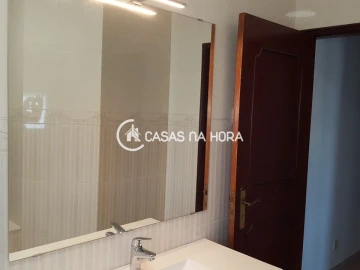 Apartamento T2 para Arrendamento em Setubal (São Sebastião)