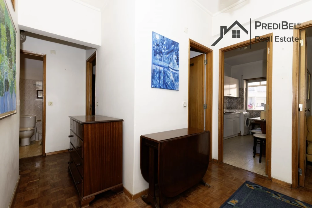 Apartamento T2 para Venda em Algueirão-Mem Martins Foto 4