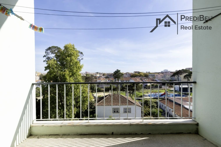 Apartamento T2 para Venda em Algueirão-Mem Martins Foto 10