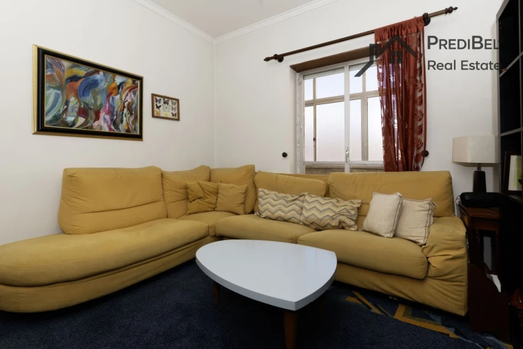 Apartamento T2 para Venda em Algueirão-Mem Martins Foto 6