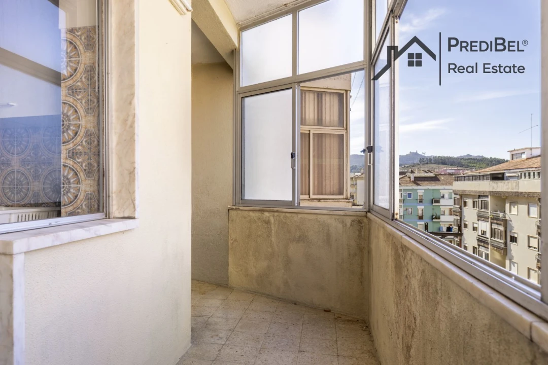 Apartamento T2 para Venda em Algueirão-Mem Martins Foto 13