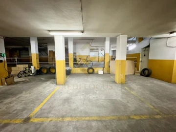 Apartamento T3 para Venda em Paços de Brandão