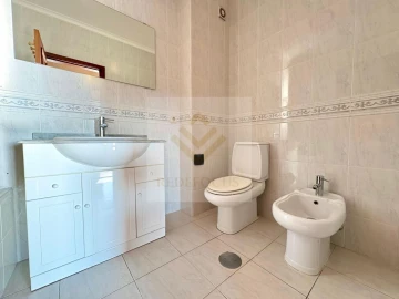 Apartamento T3 para Venda em Paços de Brandão