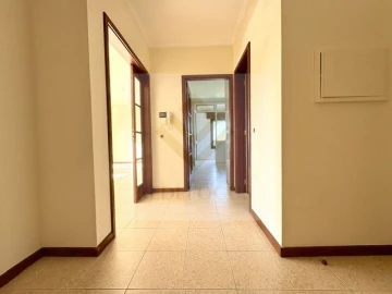 Apartamento T3 para Venda em Paços de Brandão