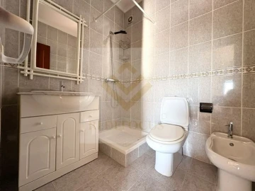 Apartamento T3 para Venda em Paços de Brandão