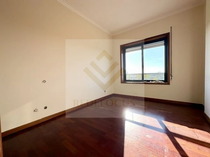 Apartamento T3 para Venda em Paços de Brandão Foto 24