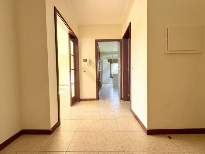 Apartamento T3 para Venda em Paços de Brandão Foto 13