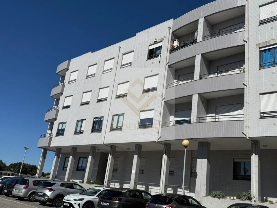 Apartamento T3 para Venda em Paços de Brandão Foto 18