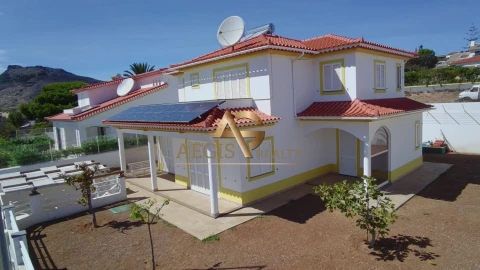 Moradia T3 para Venda em Porto Santo