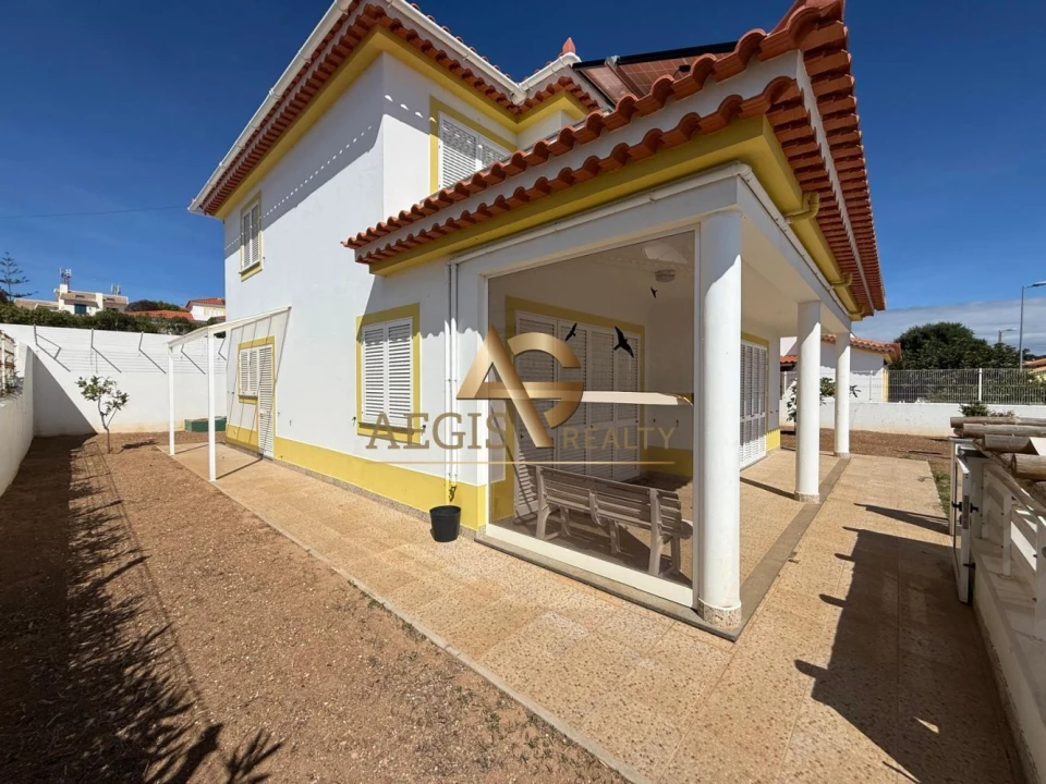 Moradia T3 para Venda em Porto Santo Foto 6