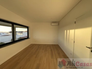 Apartamento T1 para Venda em Esmoriz